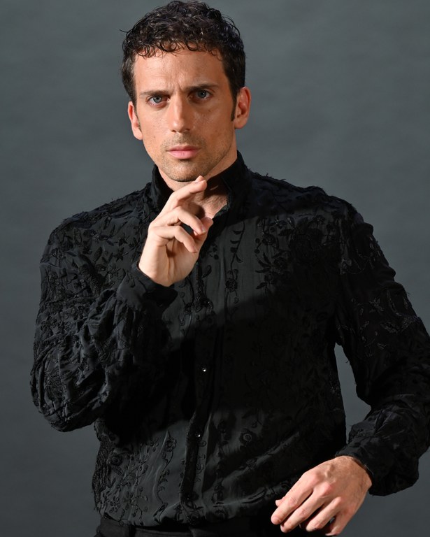 Eduardo Martínez